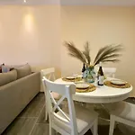 Saroko House Διαμέρισμα *